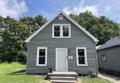 Photo for 423 7th ST